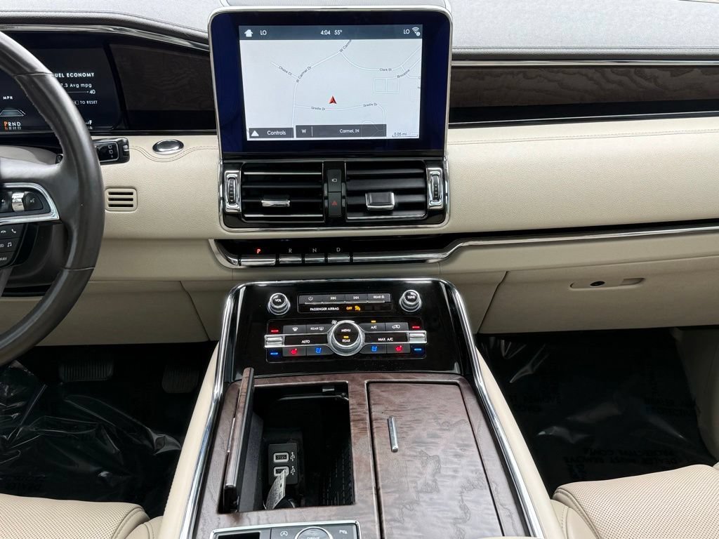 Used 2019 Lincoln Navigator Reserve AWD/4WD image 35