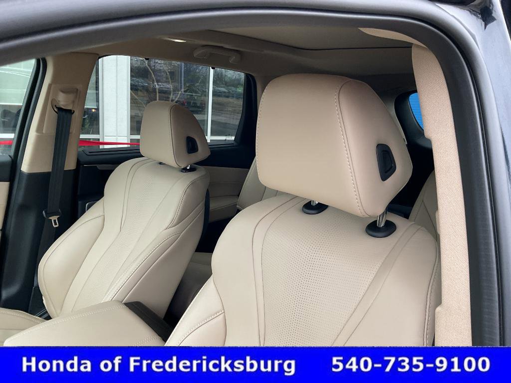 Used 2025 Acura MDX w/Technology Package image 34