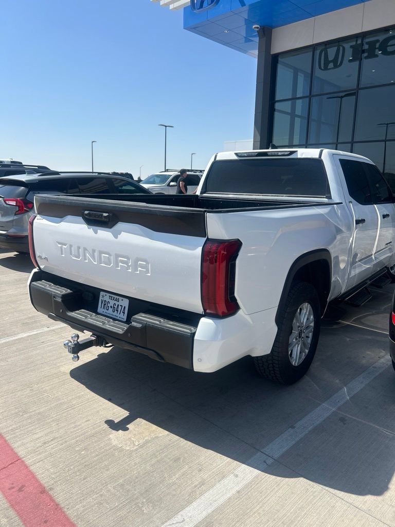 Used 2024 Toyota Tundra SR5 AWD/4WD image 17