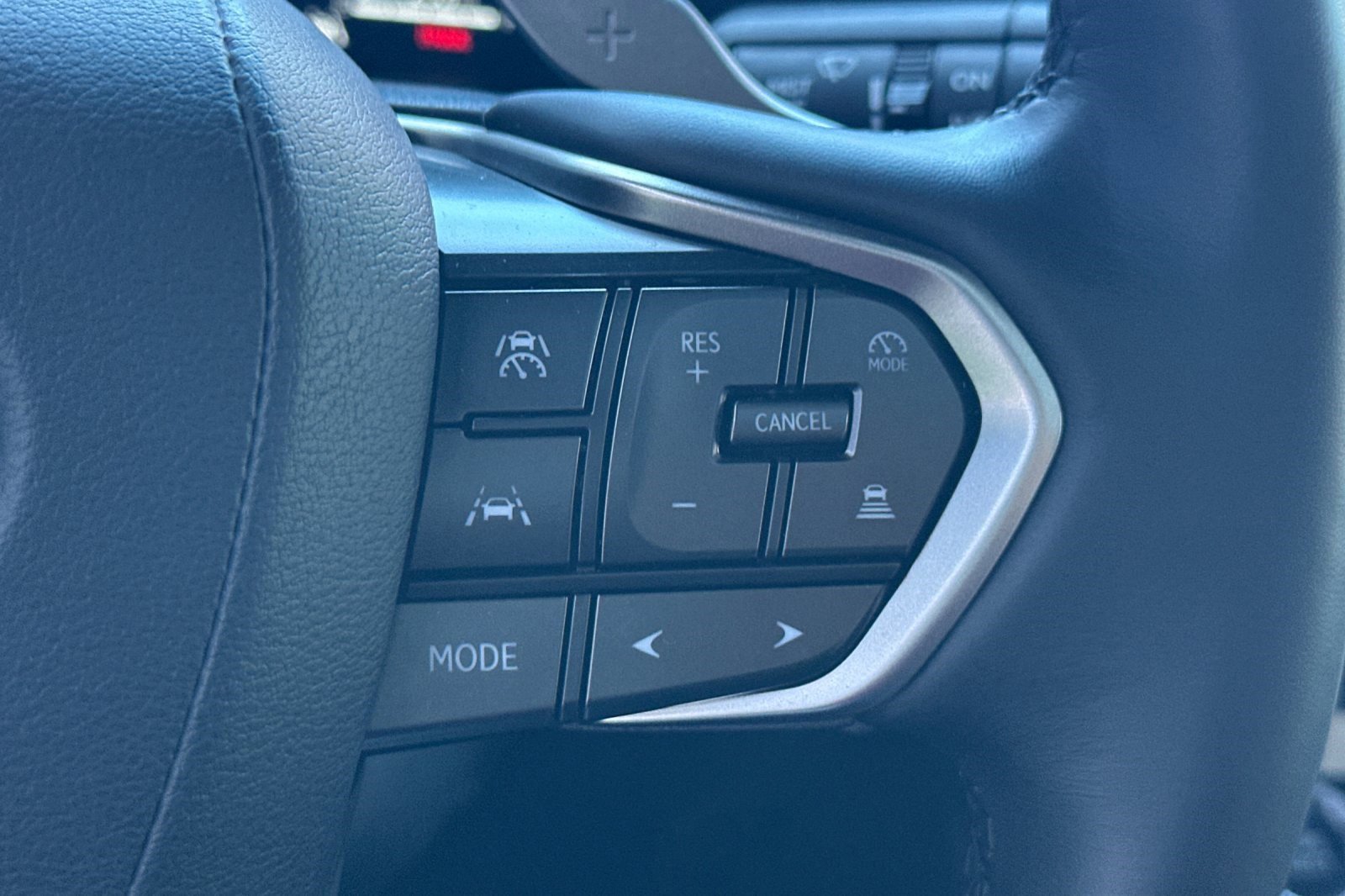 Certified 2024 Lexus GX 550 w/ Accessory Package (2T) image 32