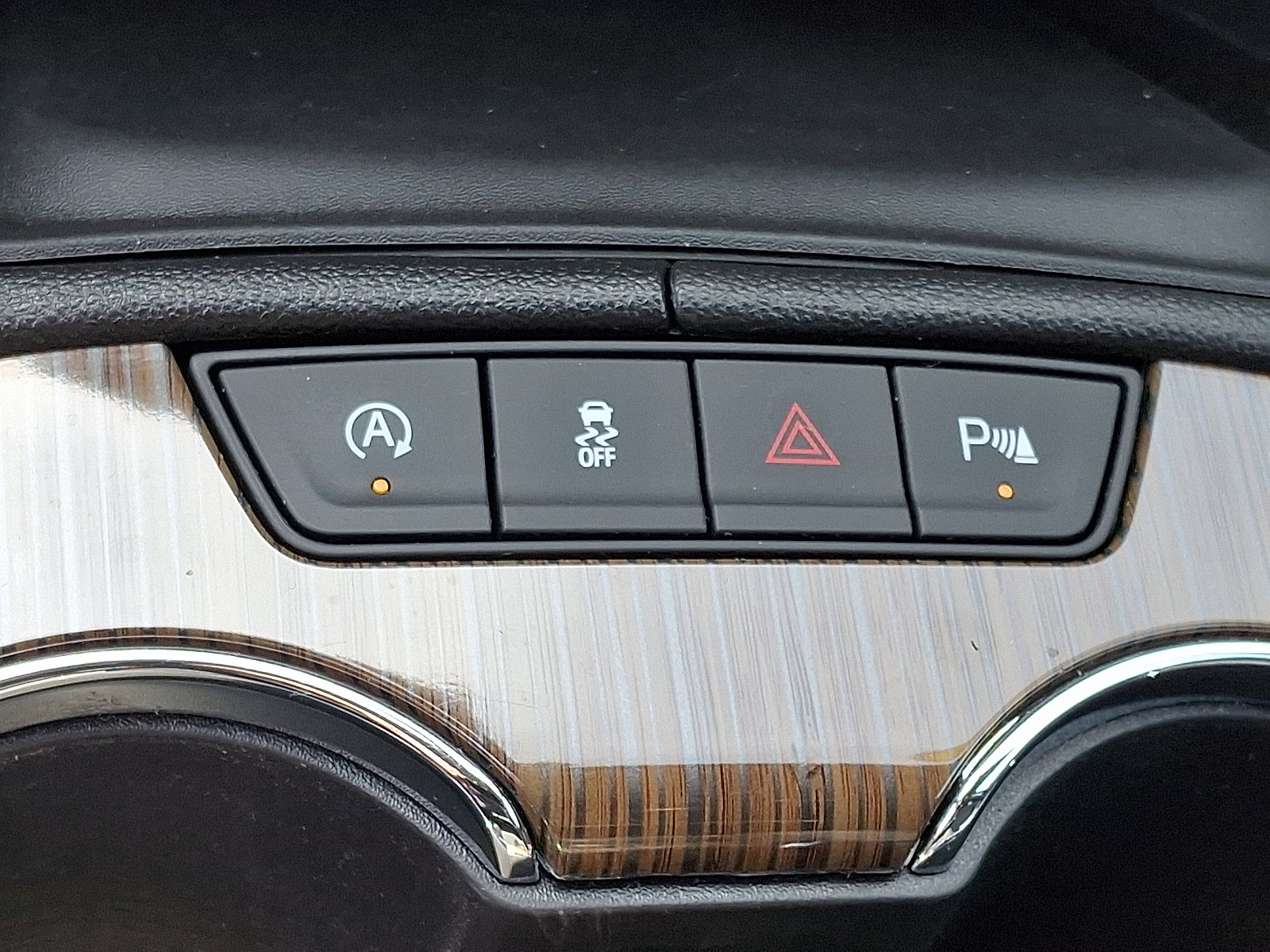 Used 2023 GMC Acadia SLE w/ Driver Convenience Package AWD/4WD image 24