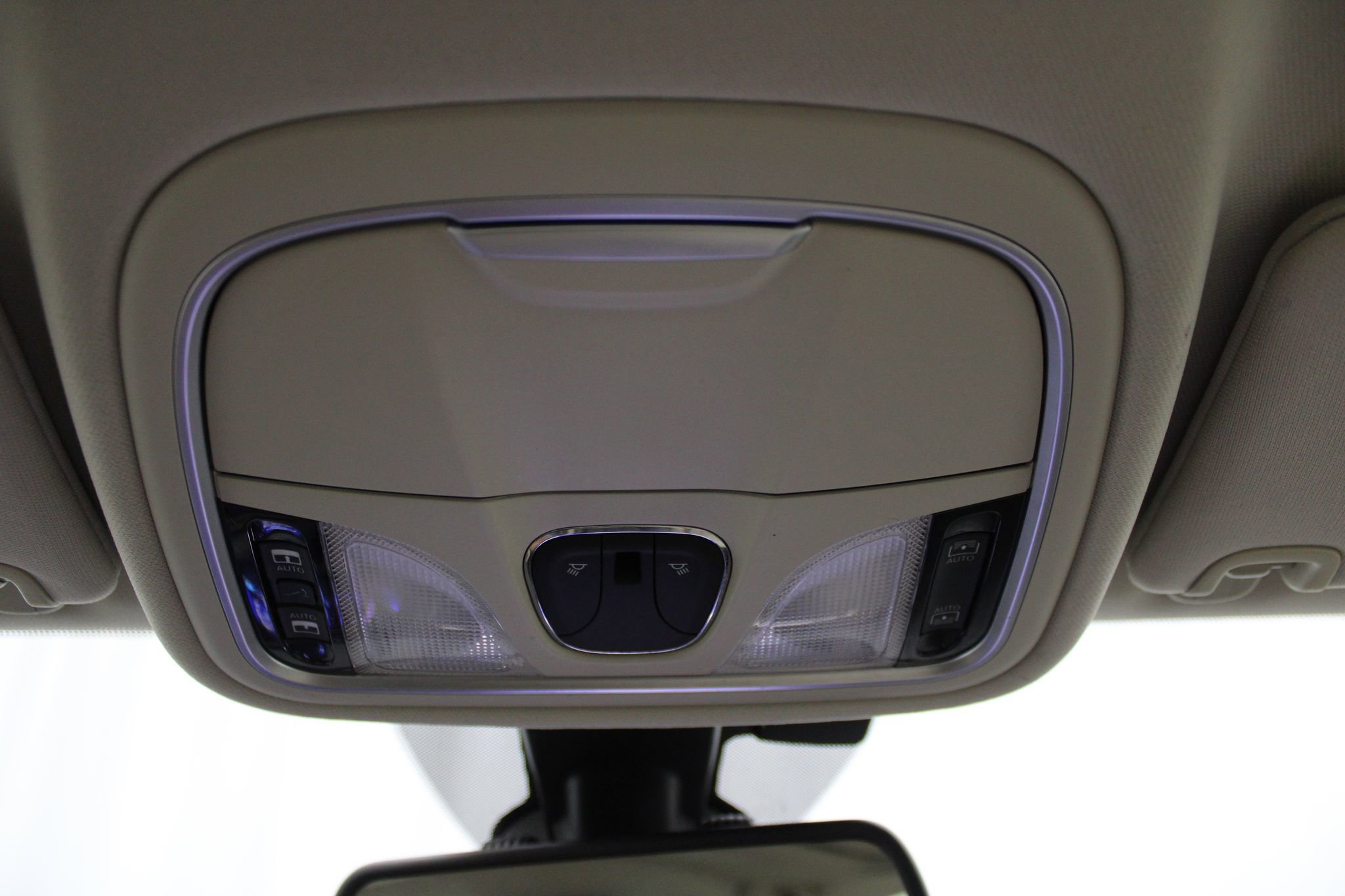Used 2015 Chrysler 200 C w/ Navigation & Sound Group I AWD/4WD image 32