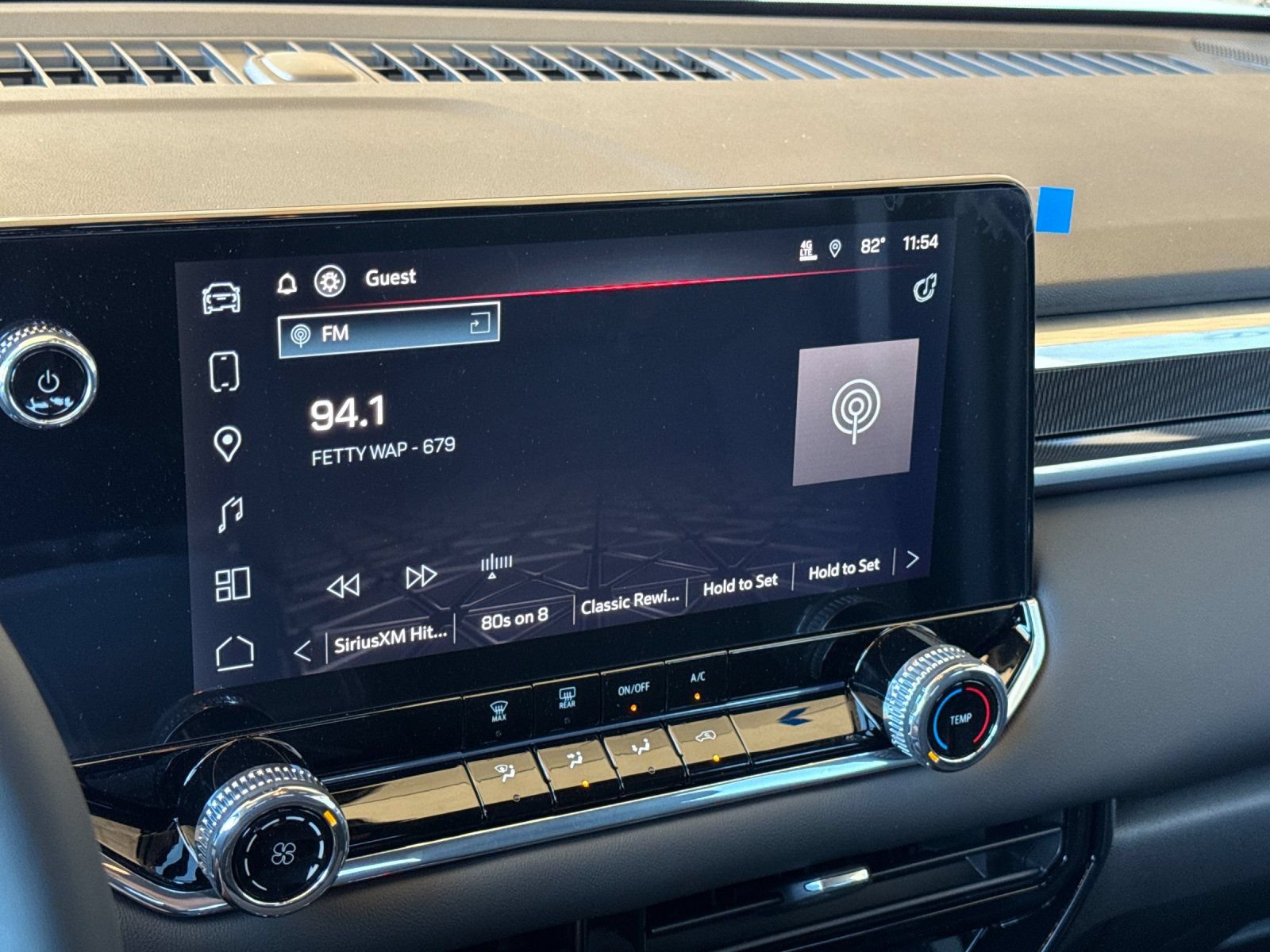New 2026 GMC Canyon Elevation w/ Technology Package RWD image 17