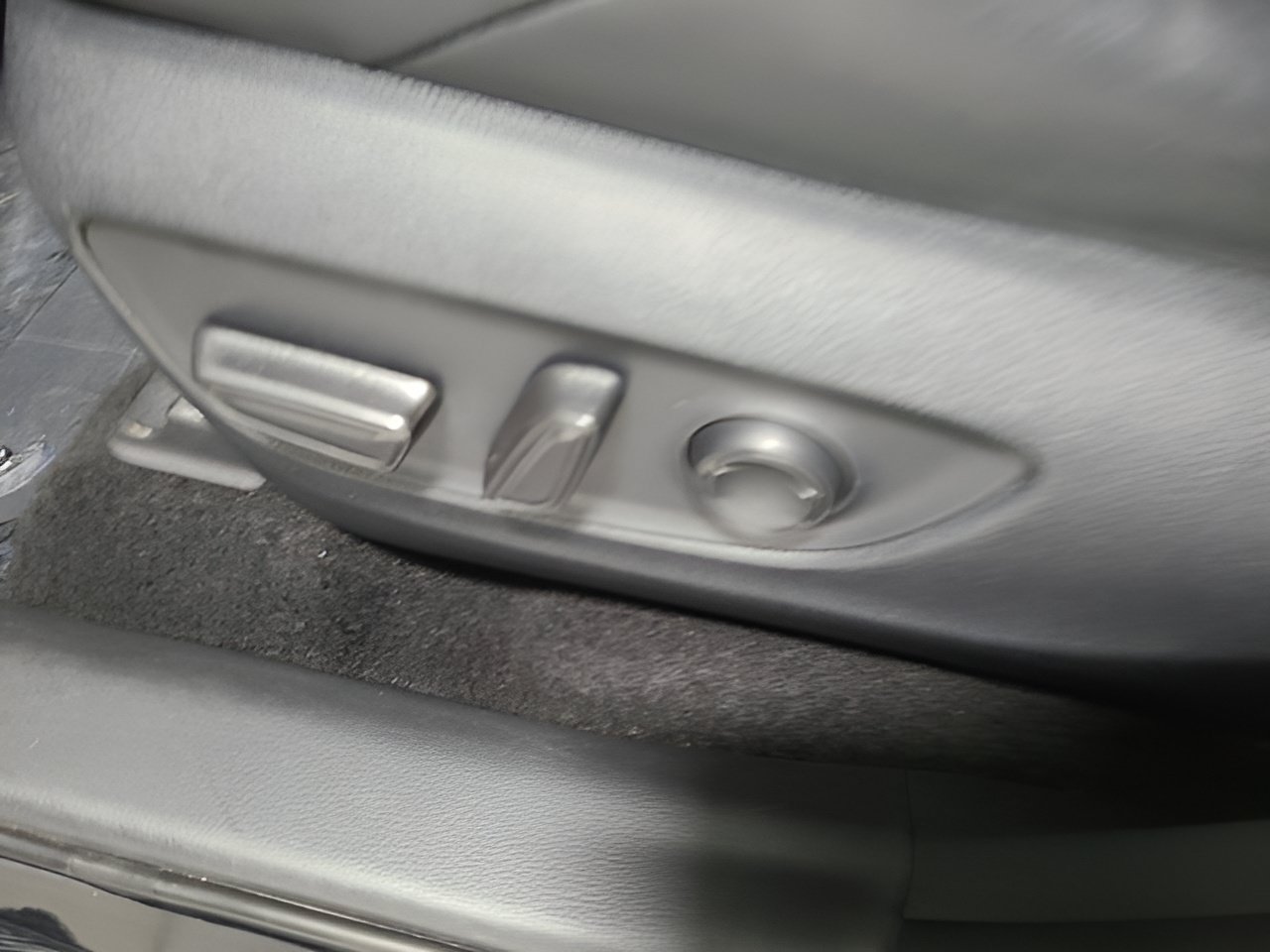 Used 2024 Toyota RAV4 Adventure AWD/4WD image 18