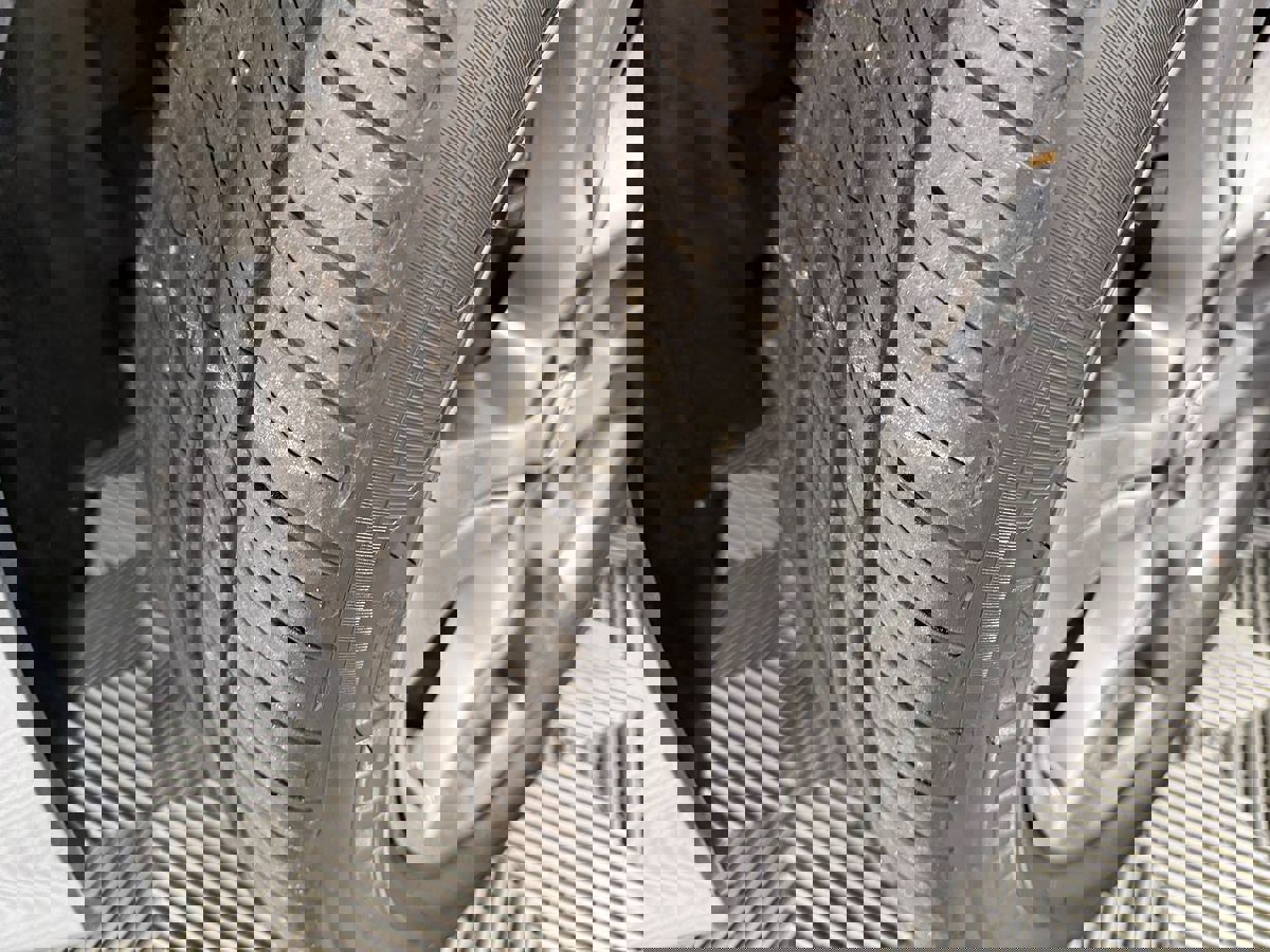 Used 2020 Toyota Sienna SE image 28