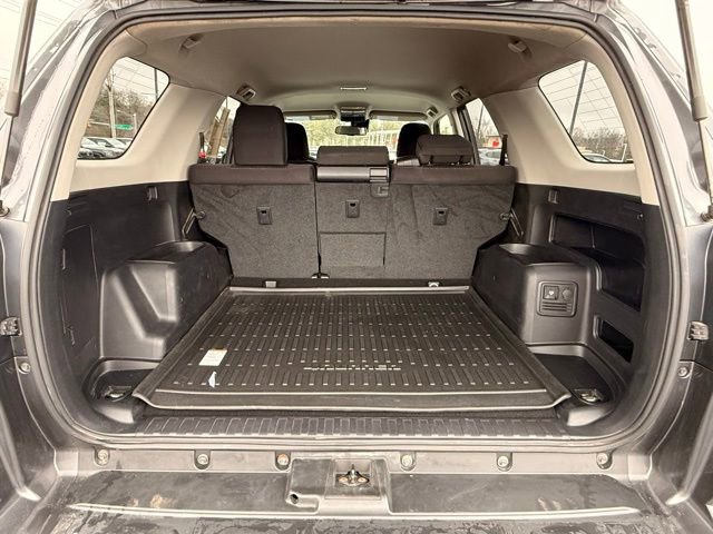 Used 2020 Toyota 4Runner TRD Off-Road AWD/4WD image 16