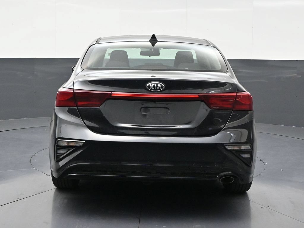 Used 2020 Kia Forte LXS FWD image 4