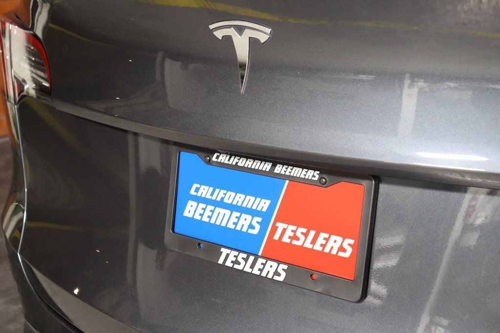Used 2023 Tesla Model Y Long Range AWD/4WD image 14