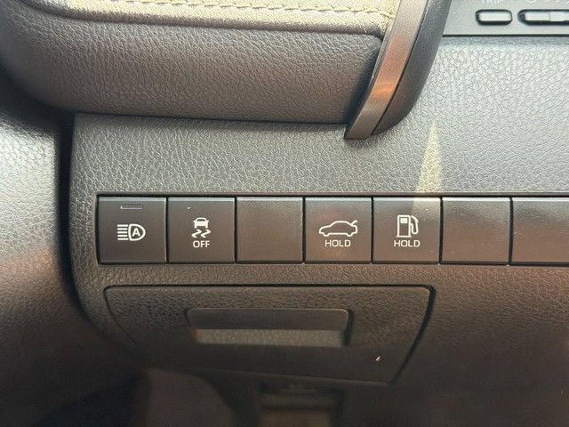 Certified 2021 Toyota Camry SE FWD image 15