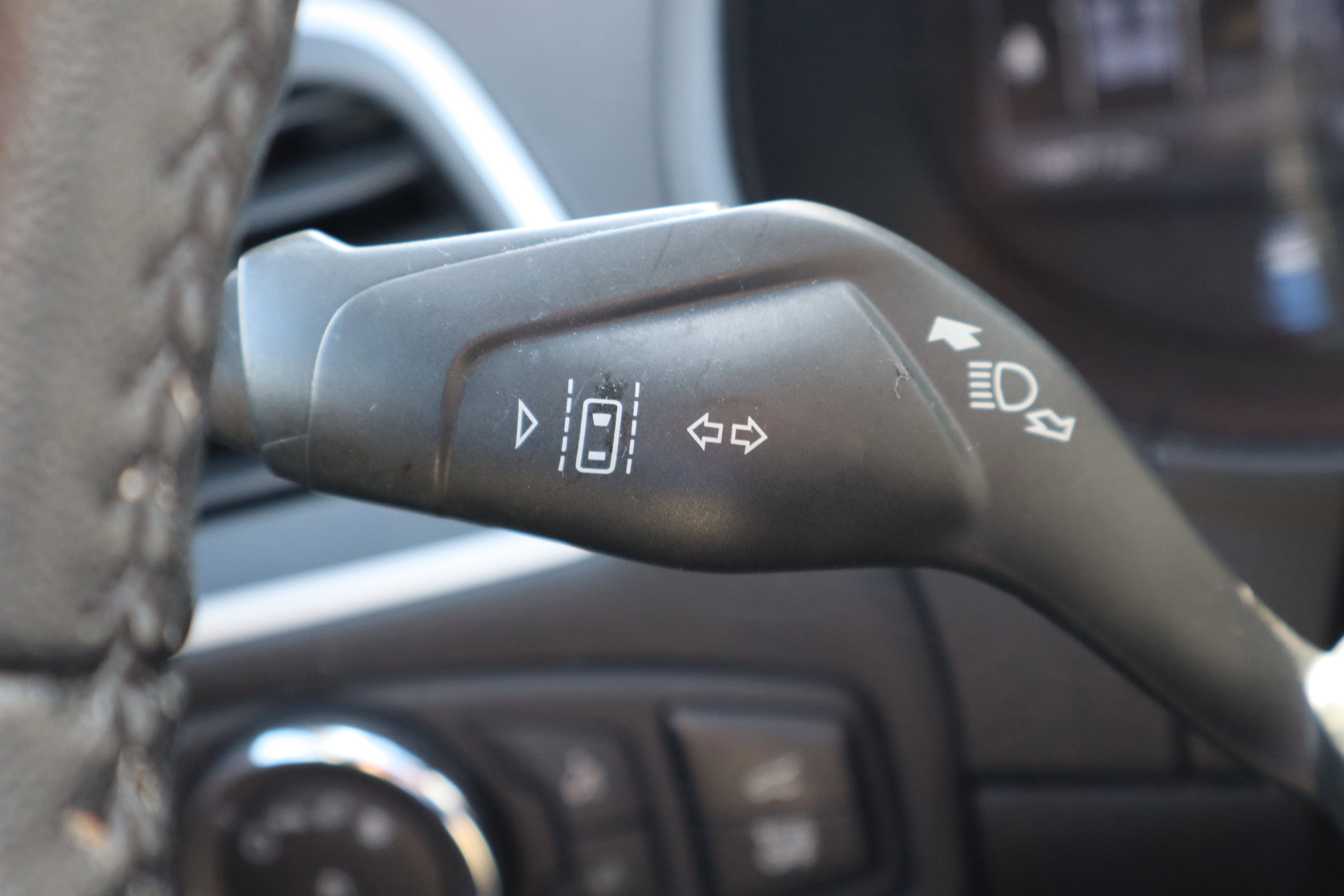 Used 2023 Ford Edge SEL w/ Convenience Package image 17