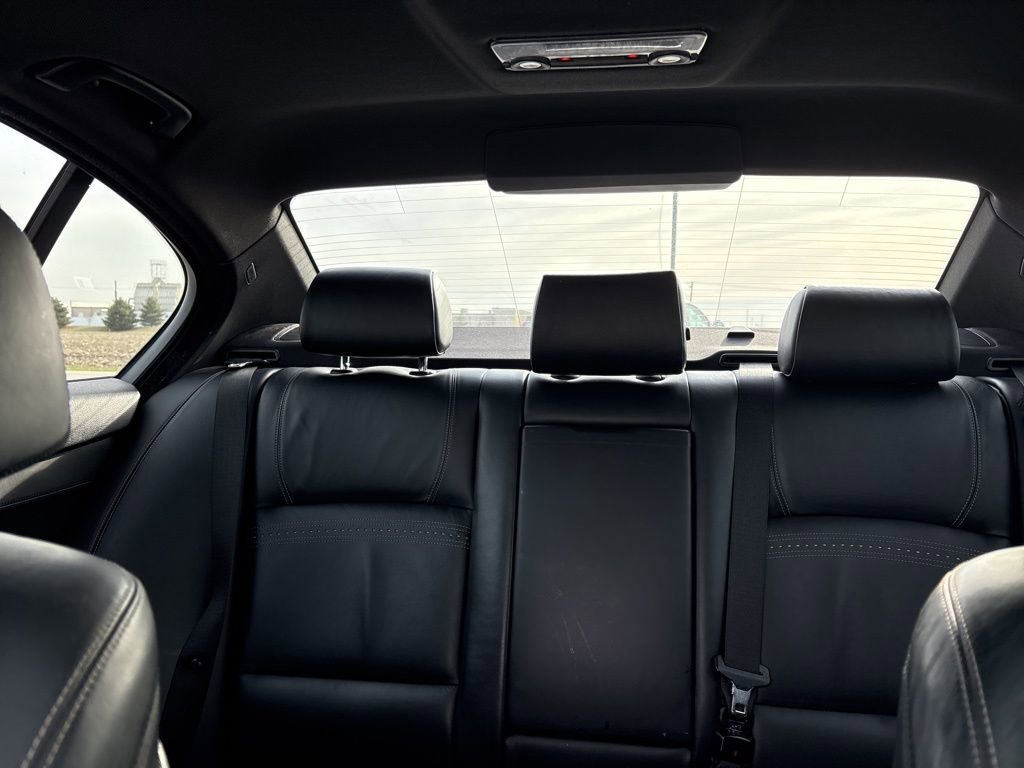 Used 2016 BMW 550i Sedan RWD image 43