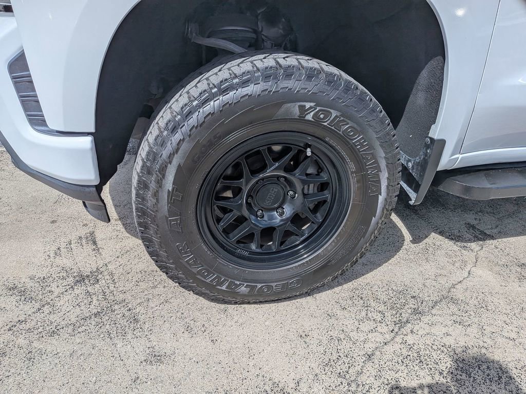 Used 2020 Chevrolet Silverado 1500 RST AWD/4WD image 7