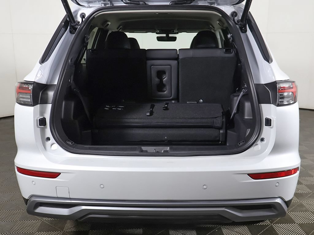 New 2026 Mitsubishi Outlander SE AWD/4WD image 19