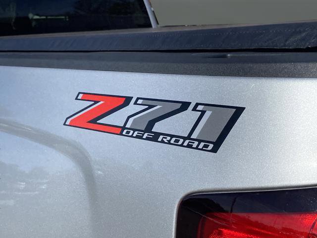 Used 2019 Chevrolet Silverado 1500 LT w/ All Star Edition image 30