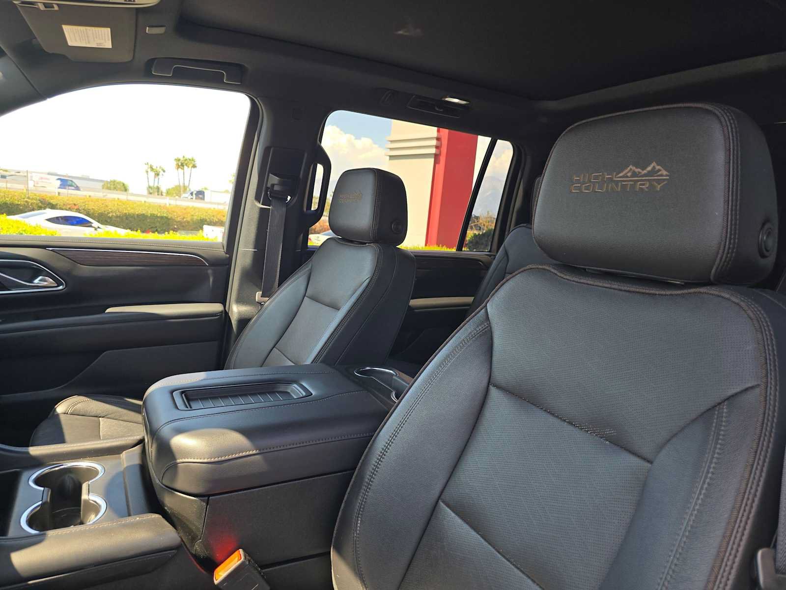 Used 2023 Chevrolet Suburban High Country w/ Max Trailering Package RWD image 24