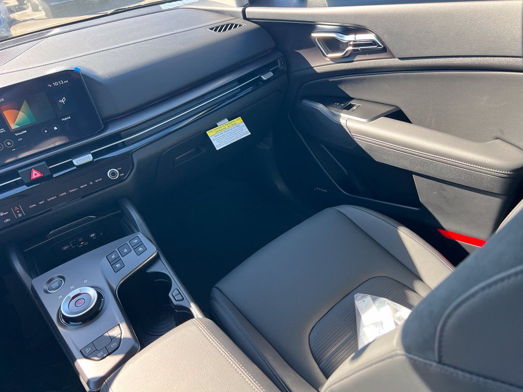 New 2027 Kia Sportage SX Prestige AWD/4WD image 13