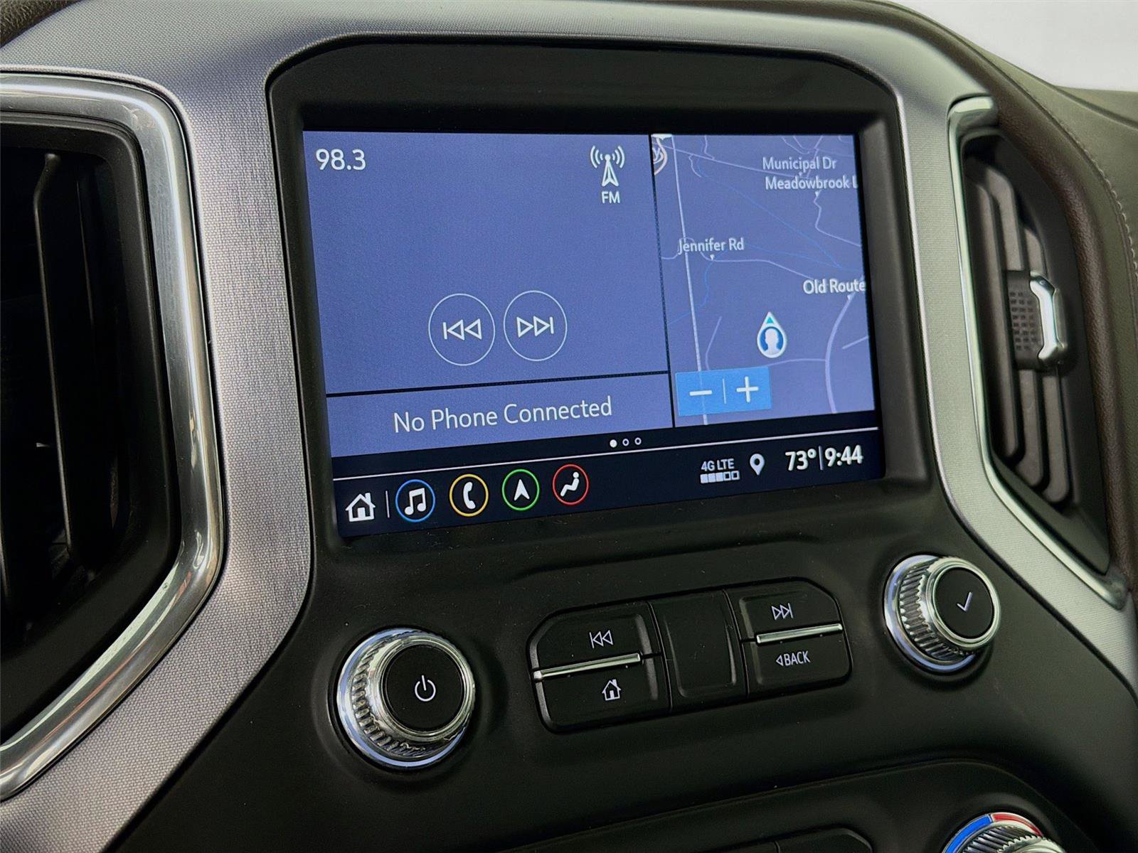 Used 2019 GMC Sierra 1500 SLT w/ SLT Premium Plus Package AWD/4WD image 19
