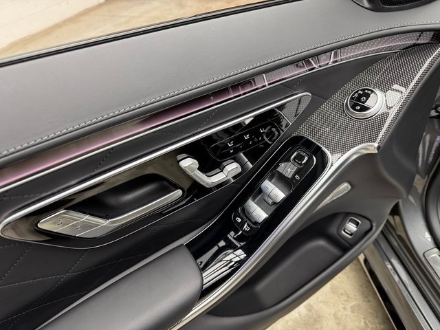 Used 2025 Mercedes-Benz S 580 4MATIC Sedan image 11