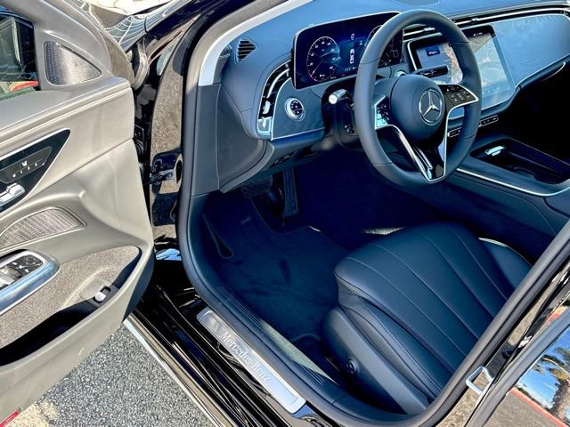 New 2026 Mercedes-Benz E 350 4MATIC Sedan image 16