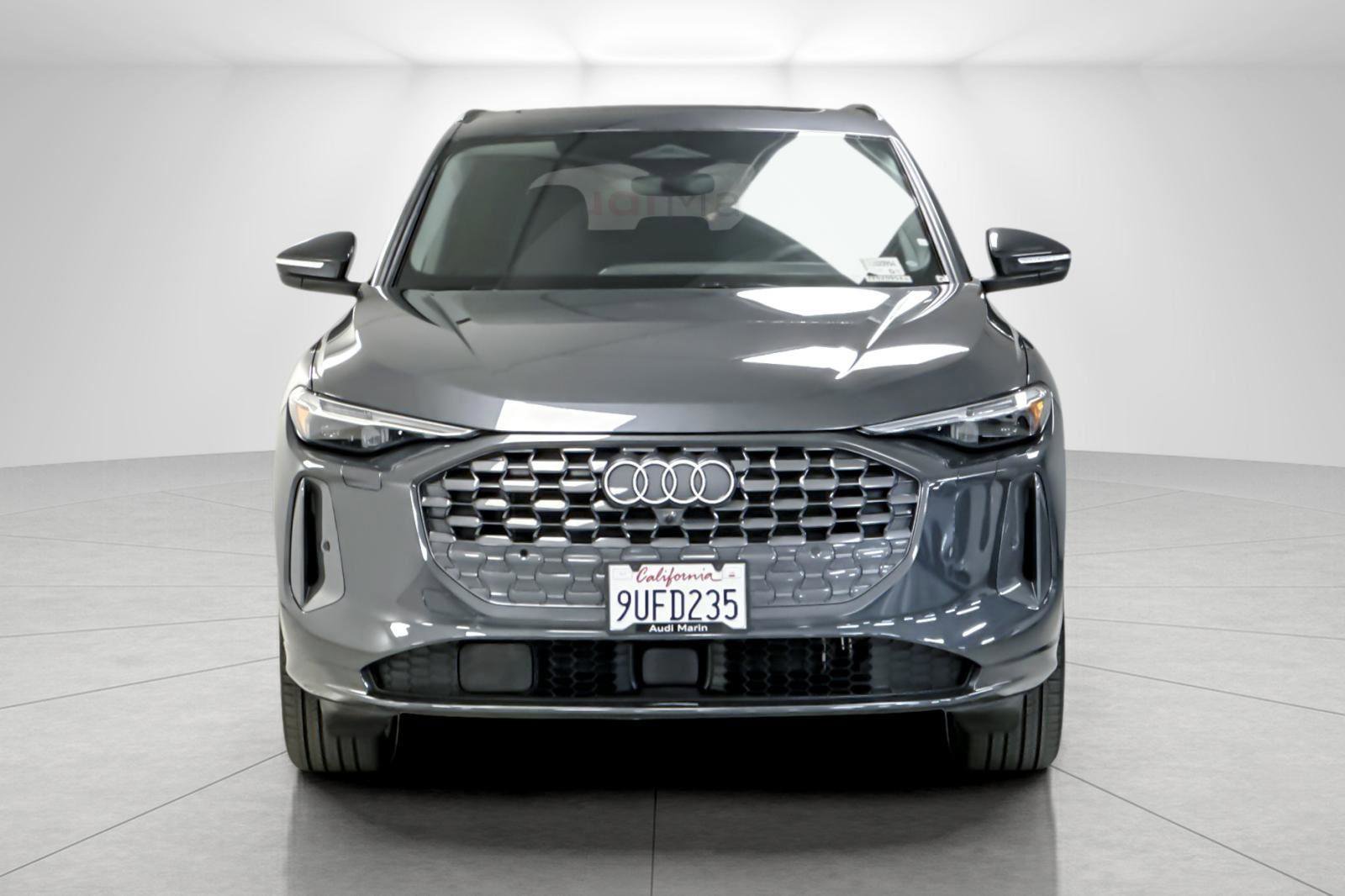 Certified 2025 Audi Q5 Premium Plus w/ Premium Plus image 8