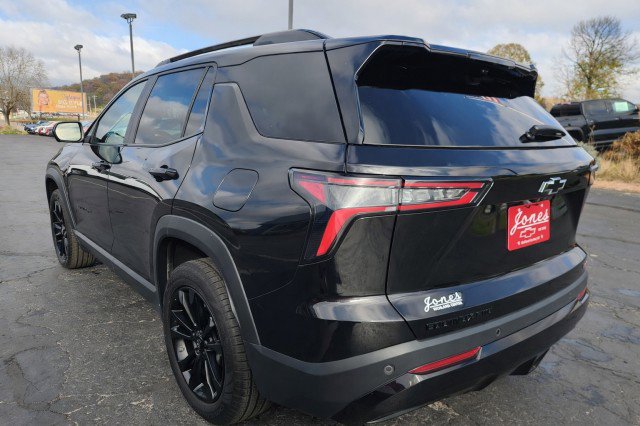 Used 2025 Chevrolet Equinox RS w/ Safety and Technology Package image 3
