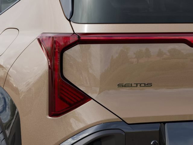 New 2027 Kia Seltos X-Line S w/ X-Line S Premium Package AWD/4WD image 11