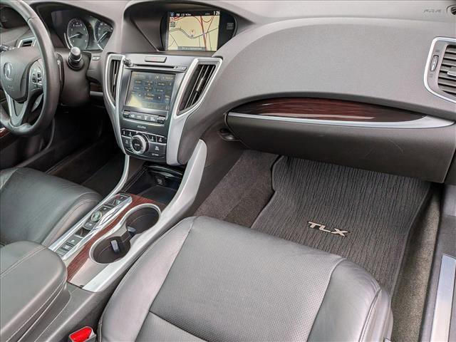 Used 2017 Acura TLX V6 SH-AWD w/ Technology Pkg image 22