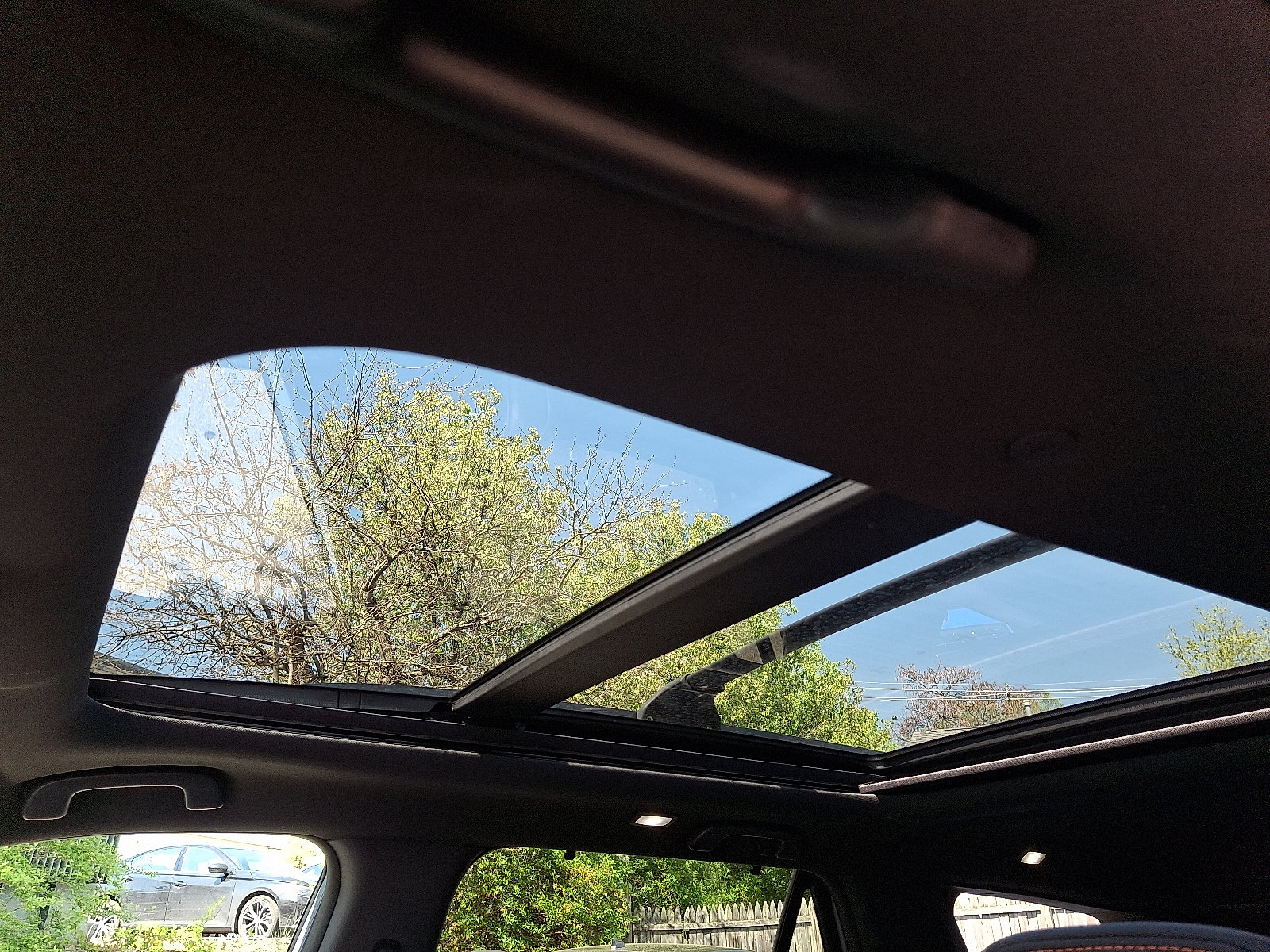 Used 2023 Honda Pilot TrailSport image 17