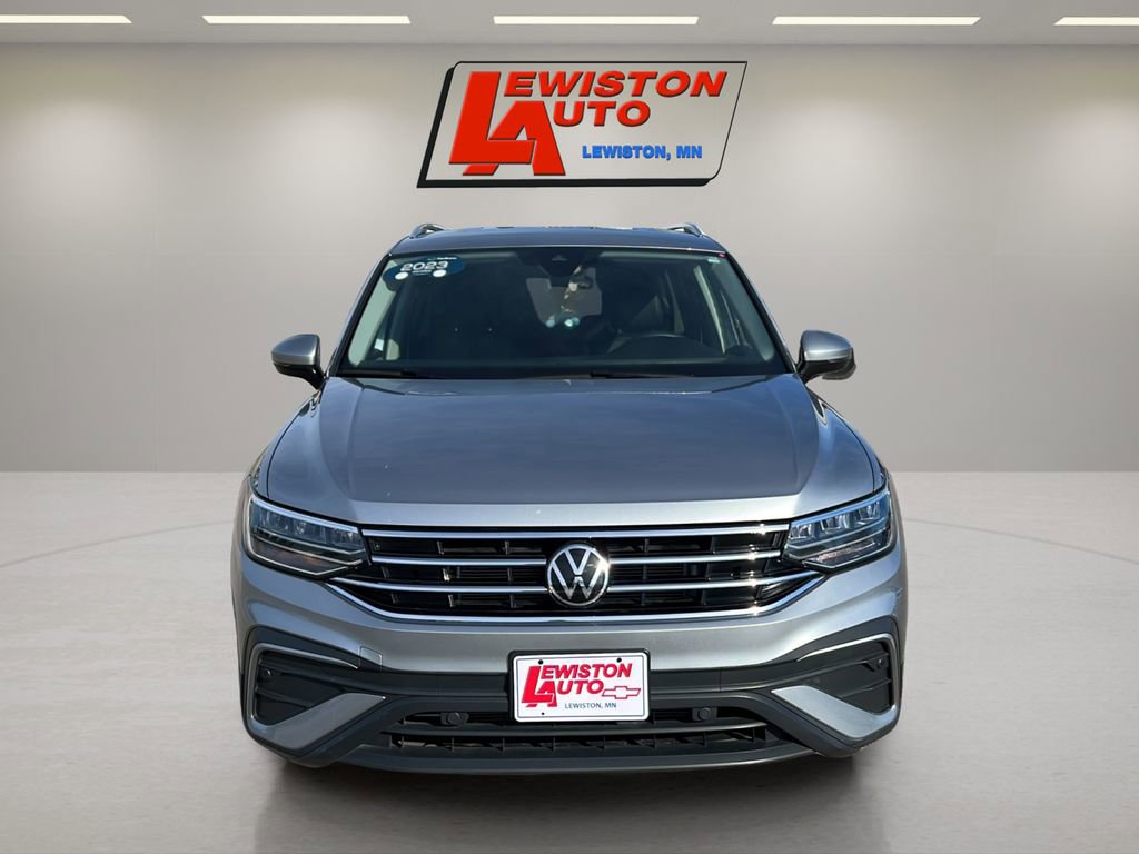 Used 2023 Volkswagen Tiguan SE image 9