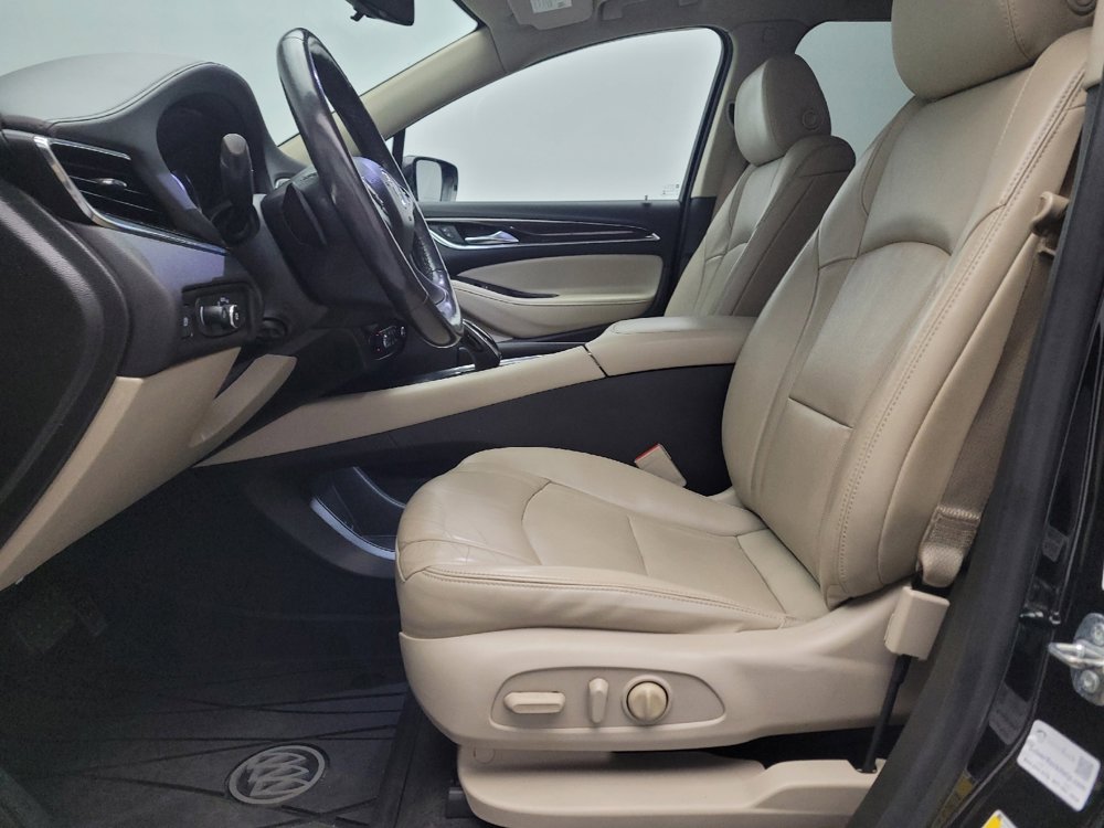 Used 2019 Buick Enclave Premium image 17