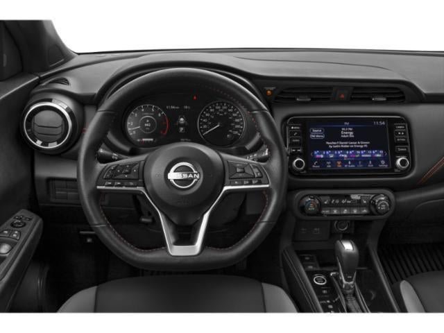 Used 2024 Nissan Kicks SR FWD image 7