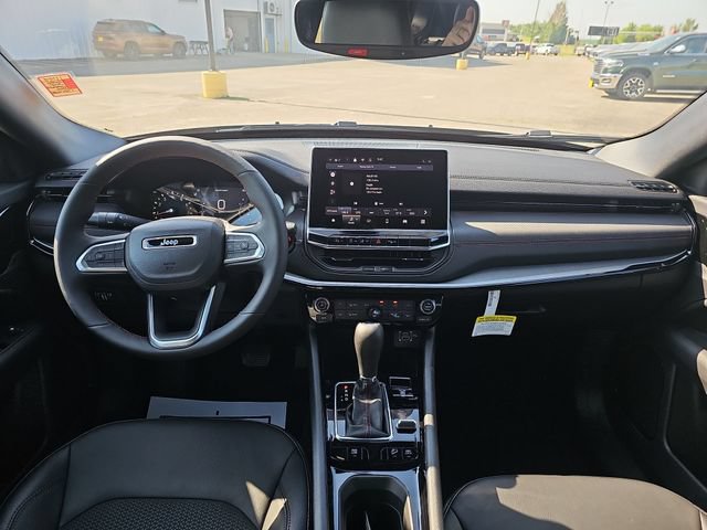 New 2026 Jeep Compass Trailhawk AWD/4WD image 12
