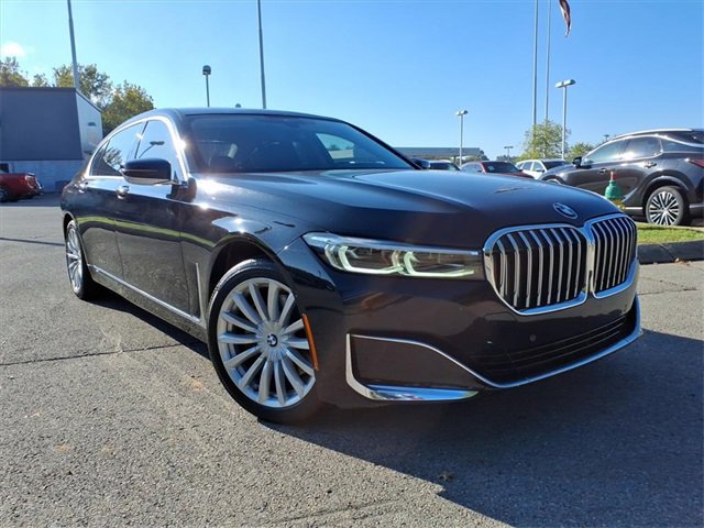 Used 2022 BMW 740i w/ Premium Package