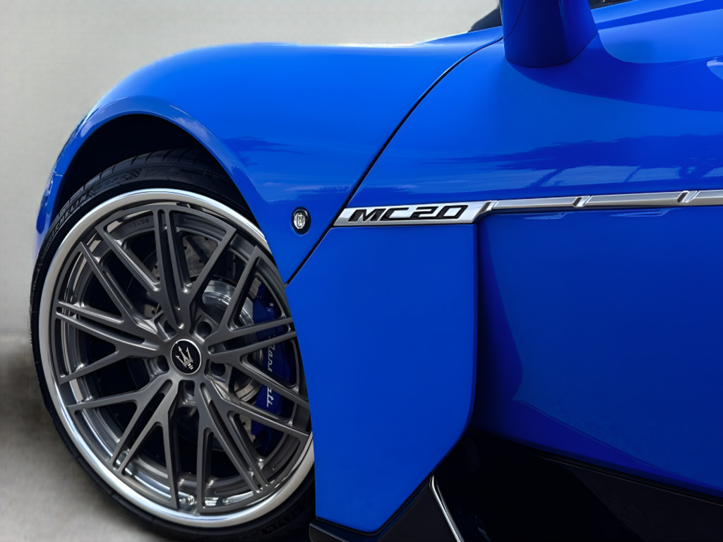 Used 2022 Maserati MC20 Coupe RWD image 31