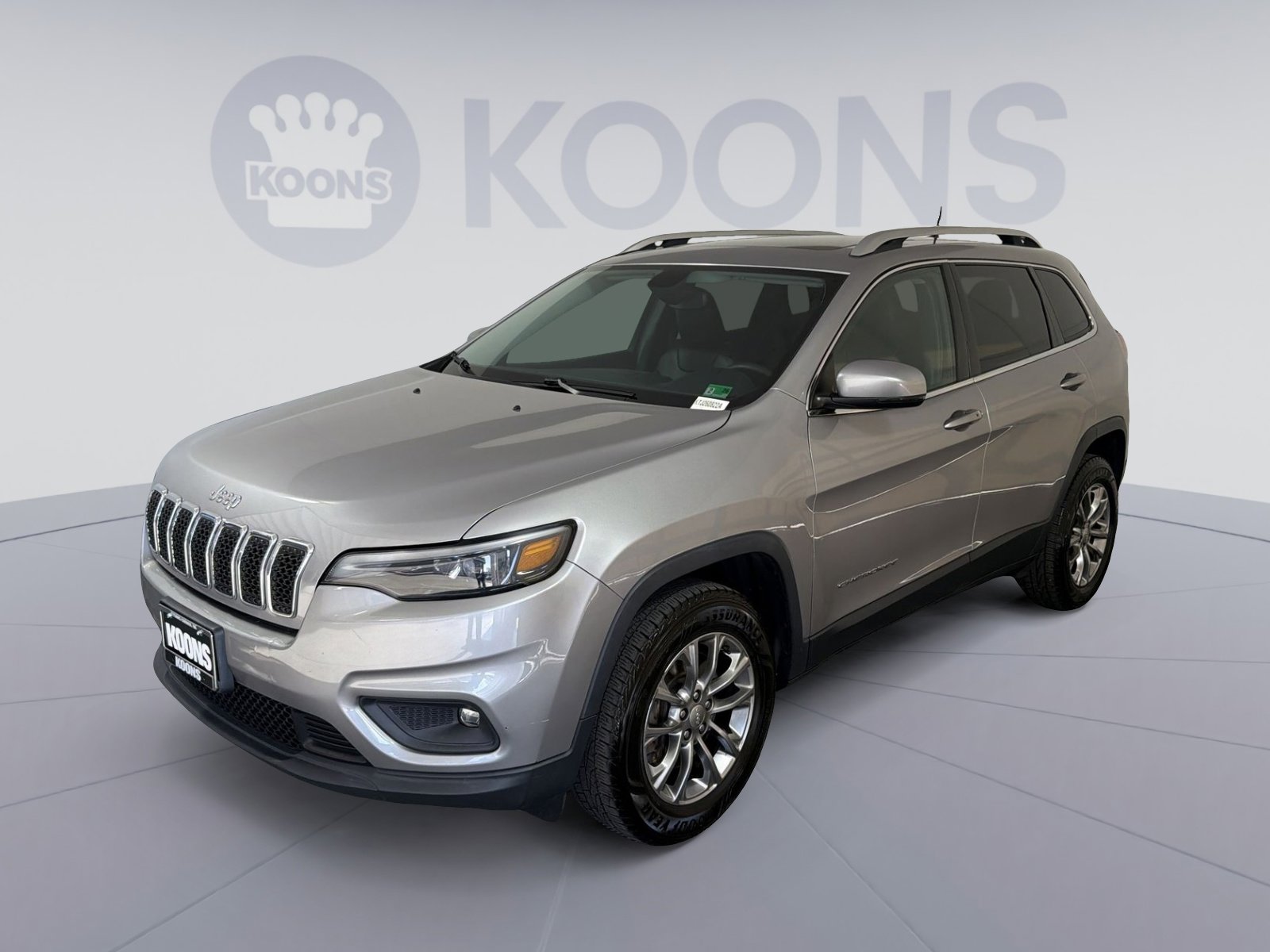 Used 2020 Jeep Cherokee Latitude Plus w/ Comfort/Convenience Group image 1