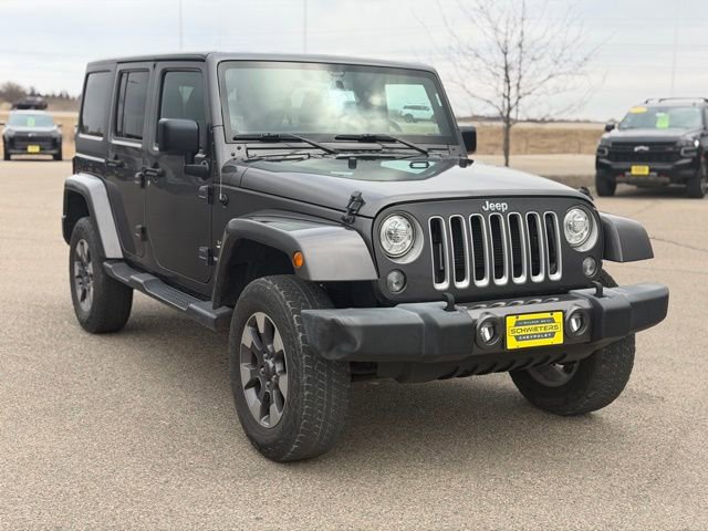 Used 2017 Jeep Wrangler Unlimited Sahara w/ Connectivity Group image 3
