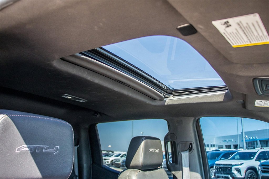 Used 2021 GMC Sierra 1500 AT4 w/ AT4 Value Package image 15