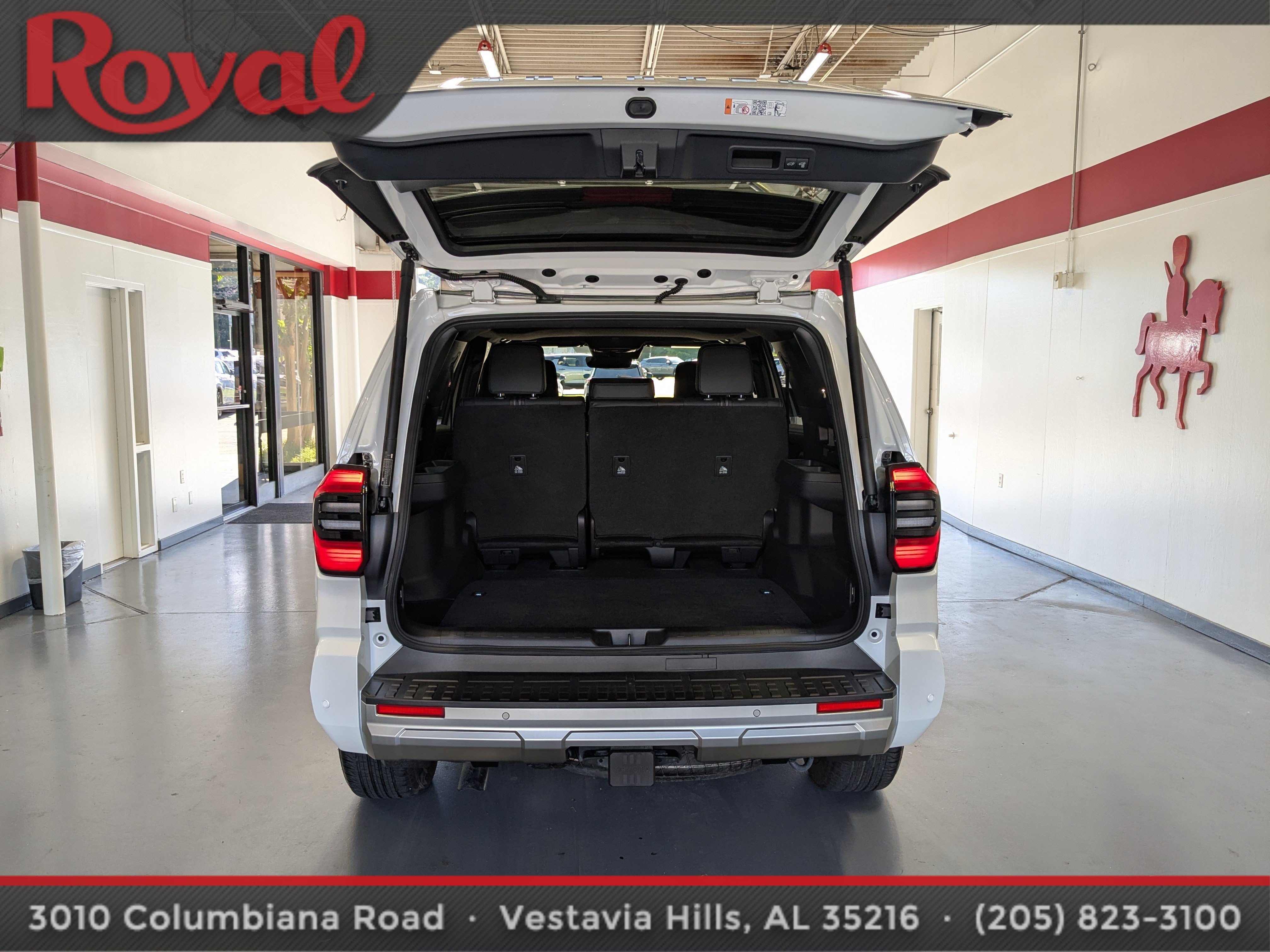 Used 2025 Toyota 4Runner Limited RWD image 12