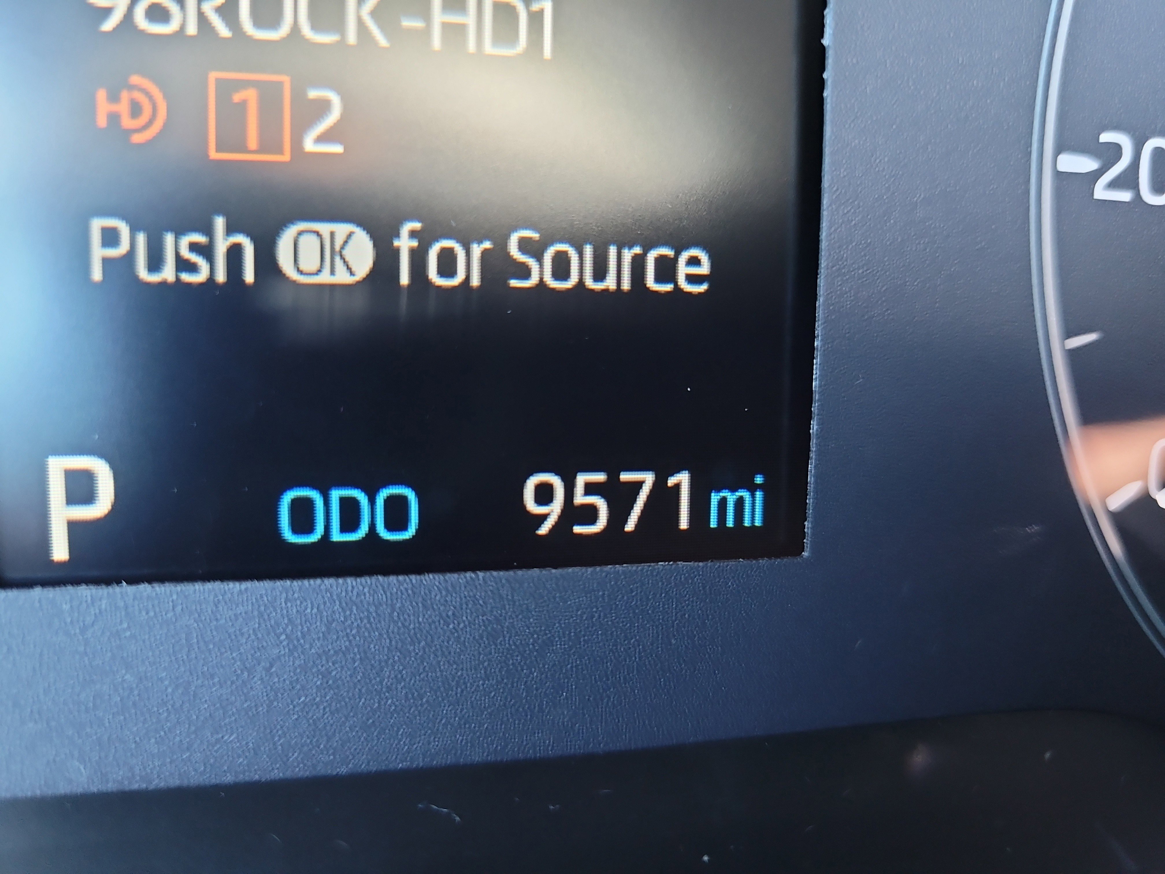 Certified 2025 Toyota Corolla SE image 32