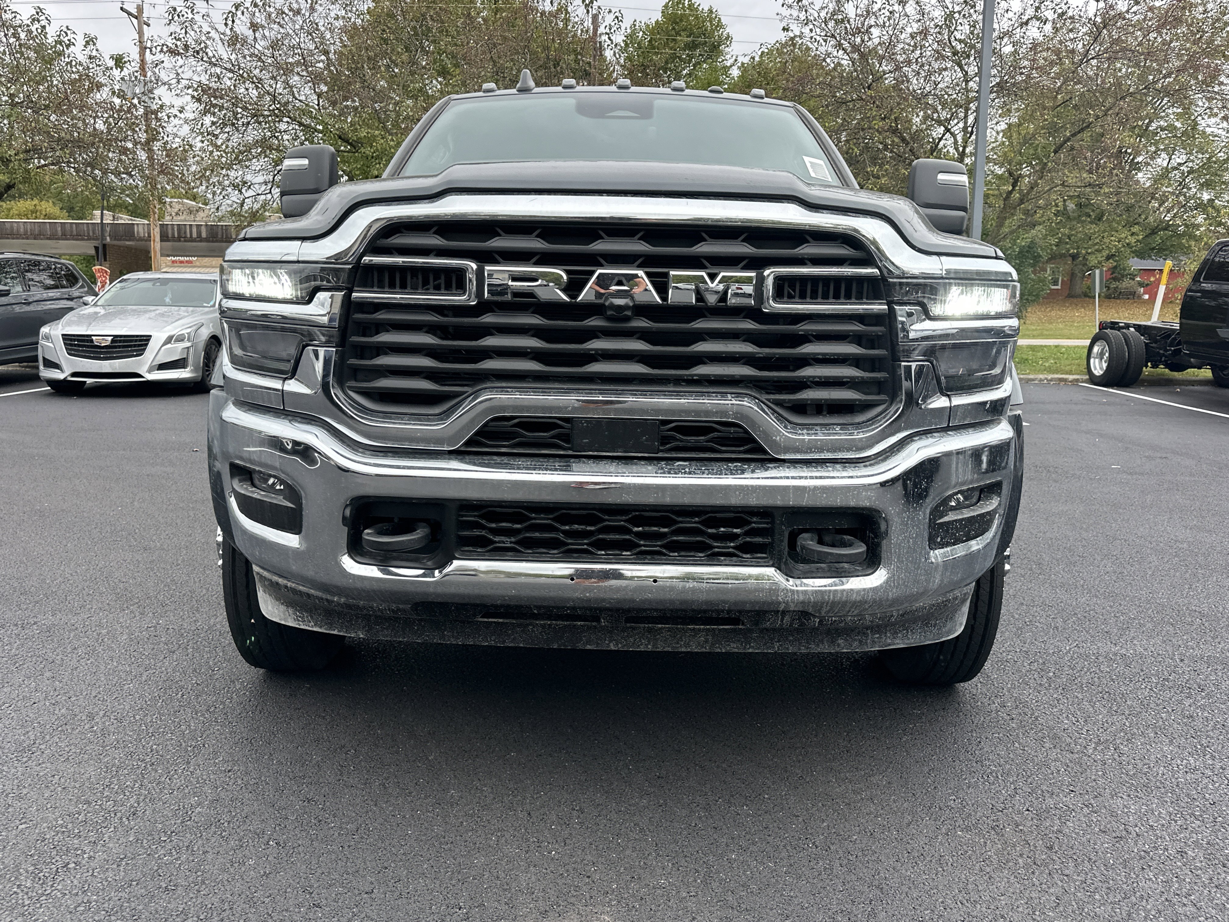 New 2026 RAM 5500 4x4 Crew Cab image 23