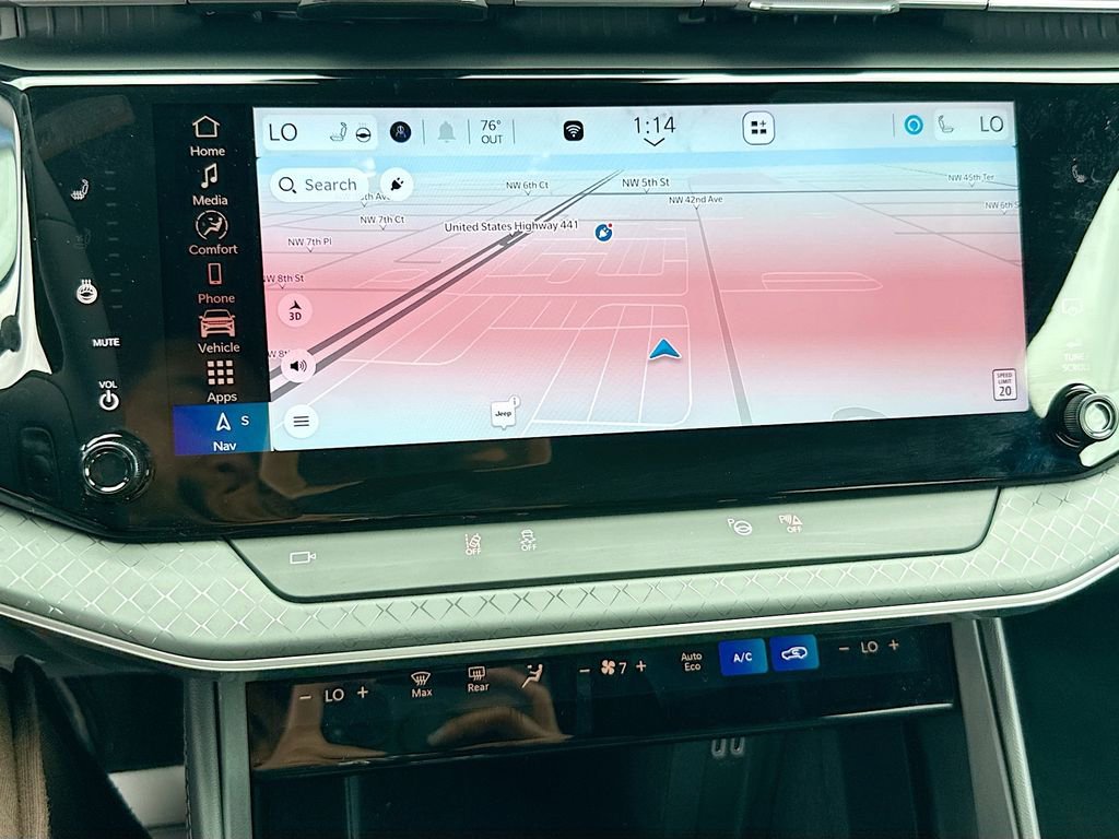 Used 2025 Jeep Wagoneer S Limited AWD/4WD image 14