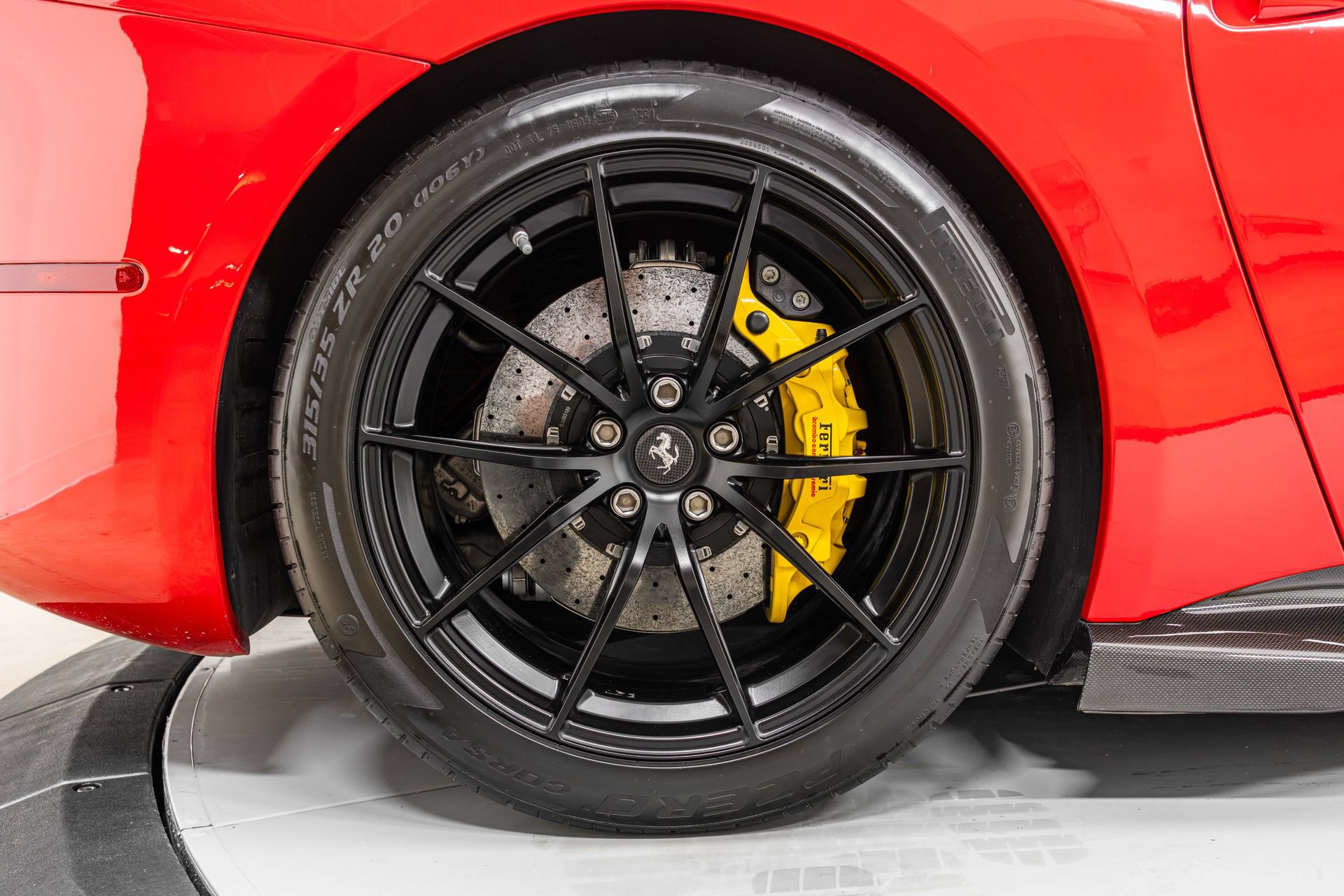 Certified 2016 Ferrari F12tdf RWD image 16