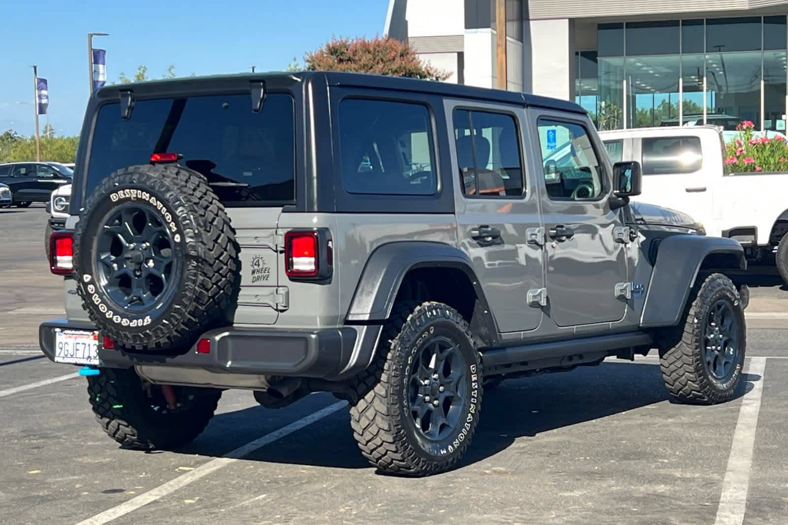 Used 2023 Jeep Wrangler Unlimited w/ 8.4" Radio Group AWD/4WD image 2