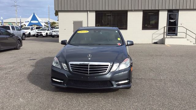 Used 2013 Mercedes-Benz E 350 4MATIC Sedan image 2