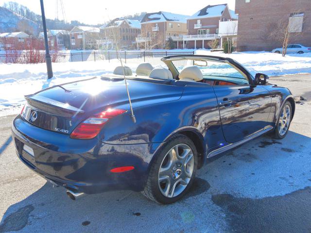 Used 2009 Lexus SC 430 Convertible image 4