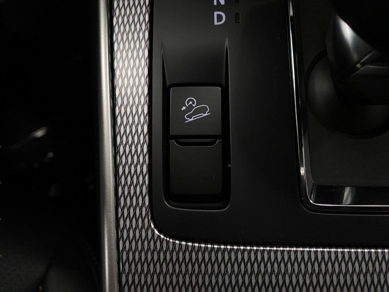 New 2025 MAZDA CX-90 Plug-In Hybrid w/ Preferred AWD/4WD image 59