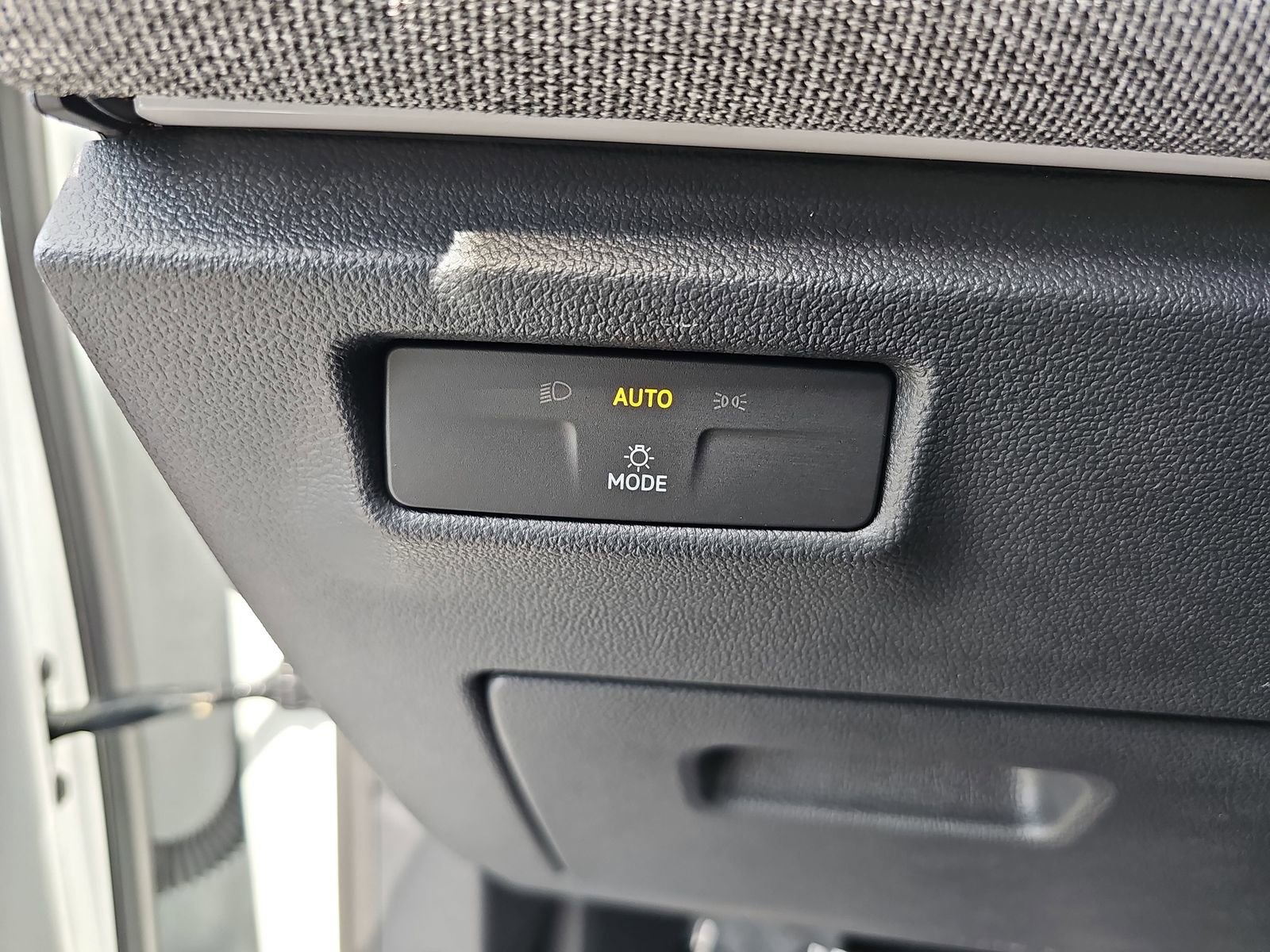 Used 2025 Volkswagen Tiguan S FWD image 24