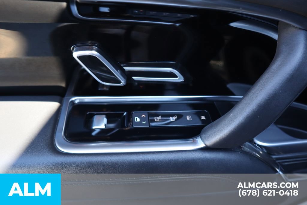 Used 2024 Land Rover Range Rover SE image 20