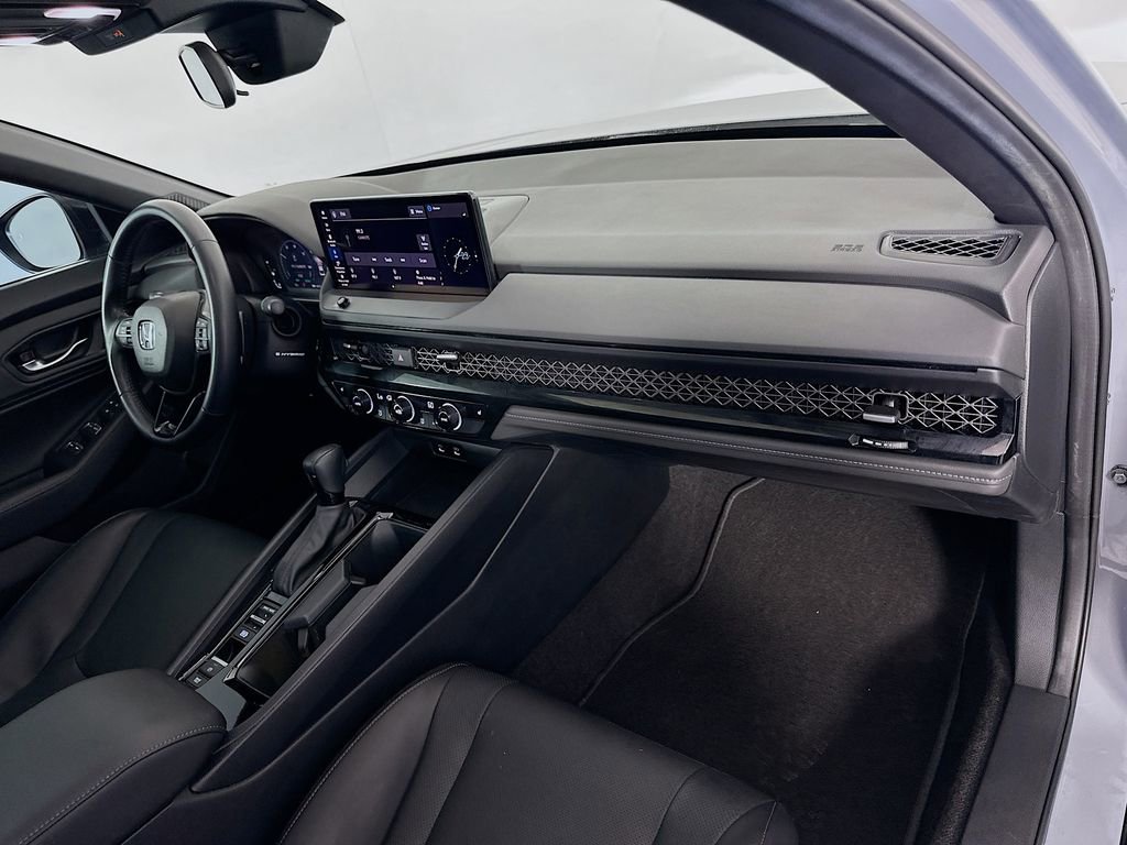 Used 2024 Honda Accord Sport image 28