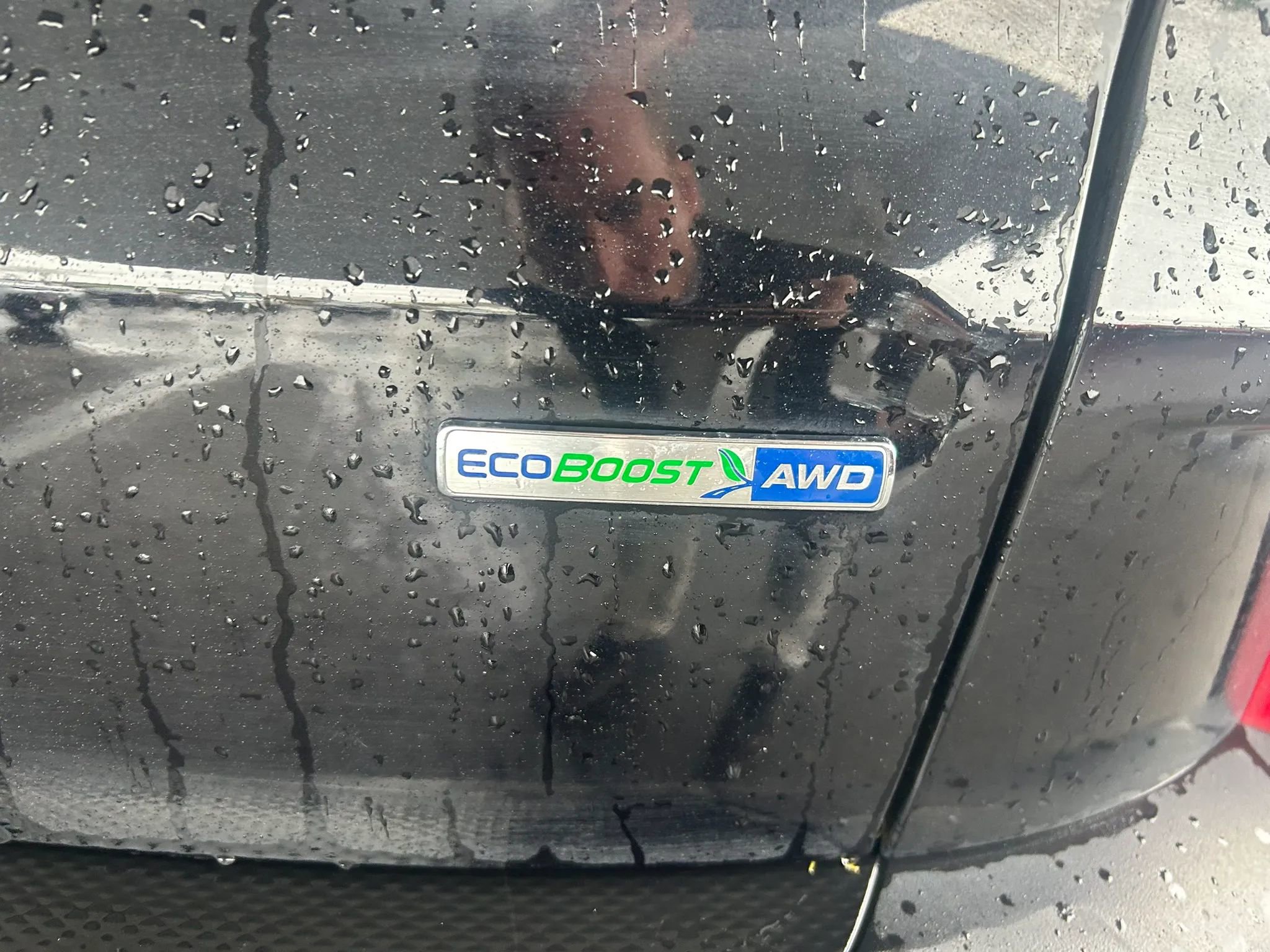 Used 2020 Ford Escape SEL image 8